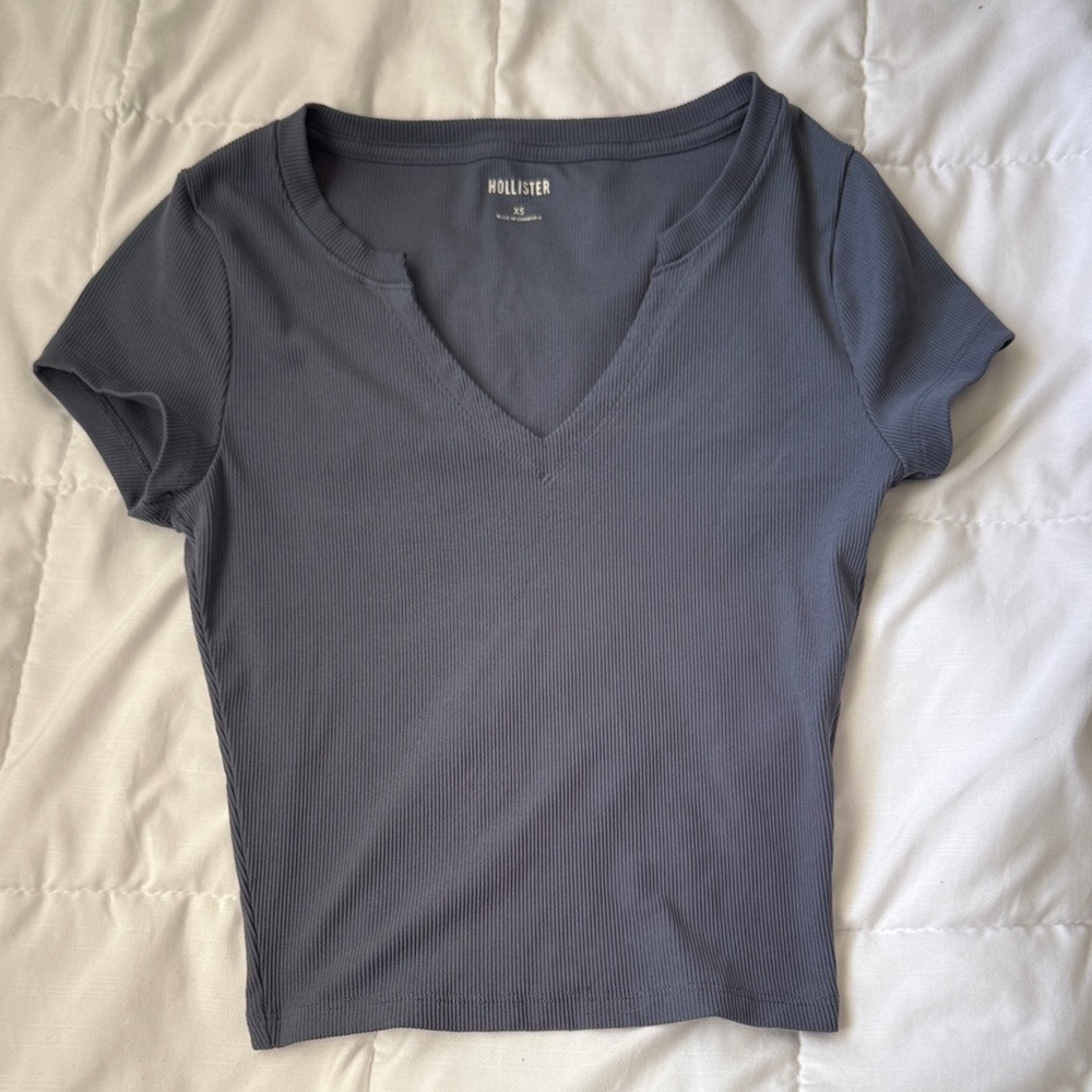 Hollister Women's blue V-Neck Top